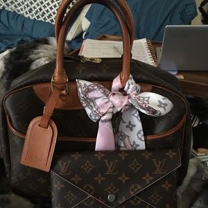 Vintage Louis Vuitton Deauville